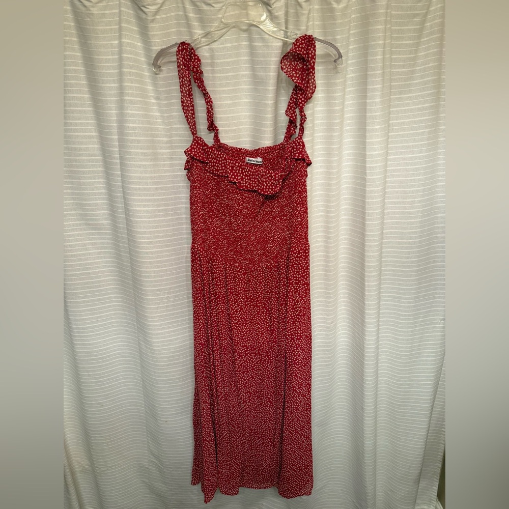Reformation Siesta midi dress in red with flowers - Picture 2 of 8